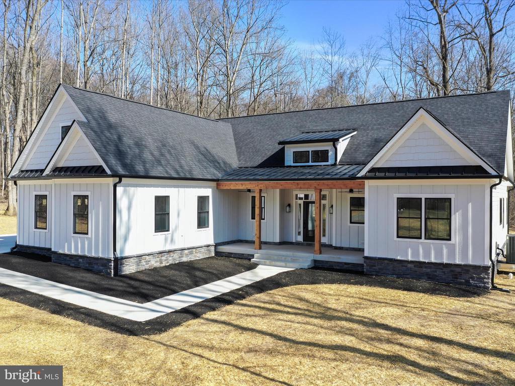 98 Sharpsburg Ct