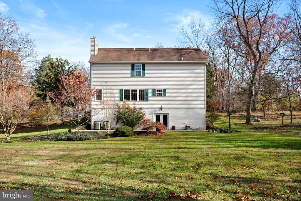238 BEAUTIFUL COURT