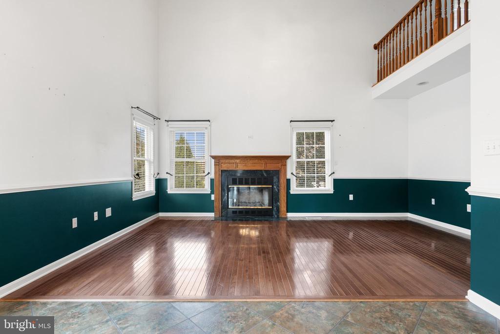 238 BEAUTIFUL COURT