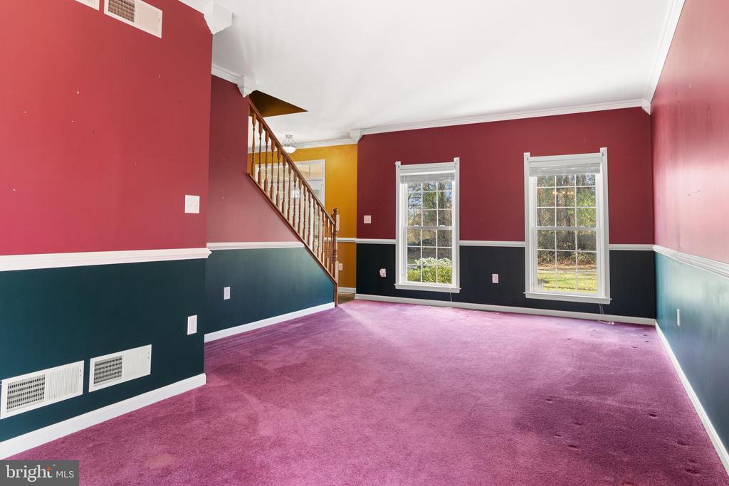 238 BEAUTIFUL COURT
