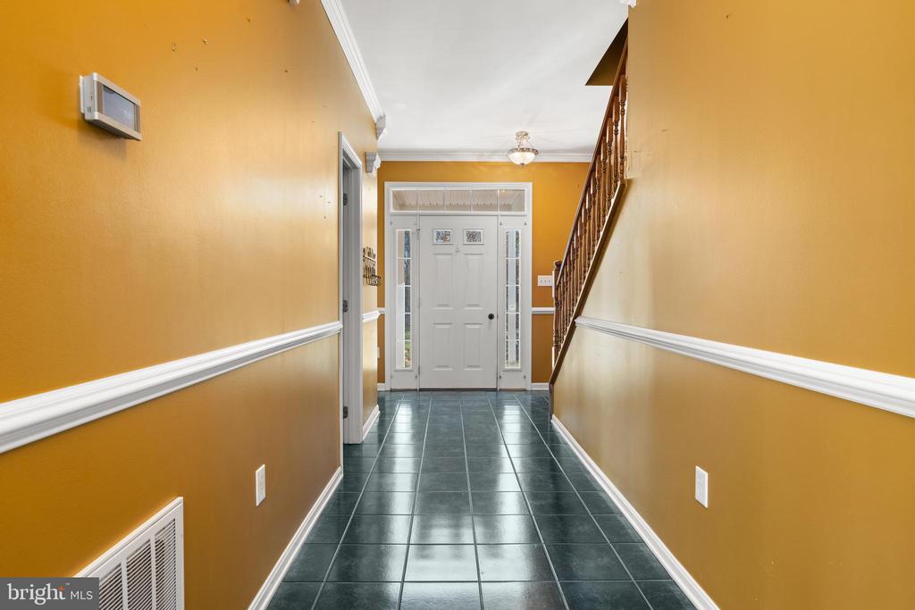 238 BEAUTIFUL COURT