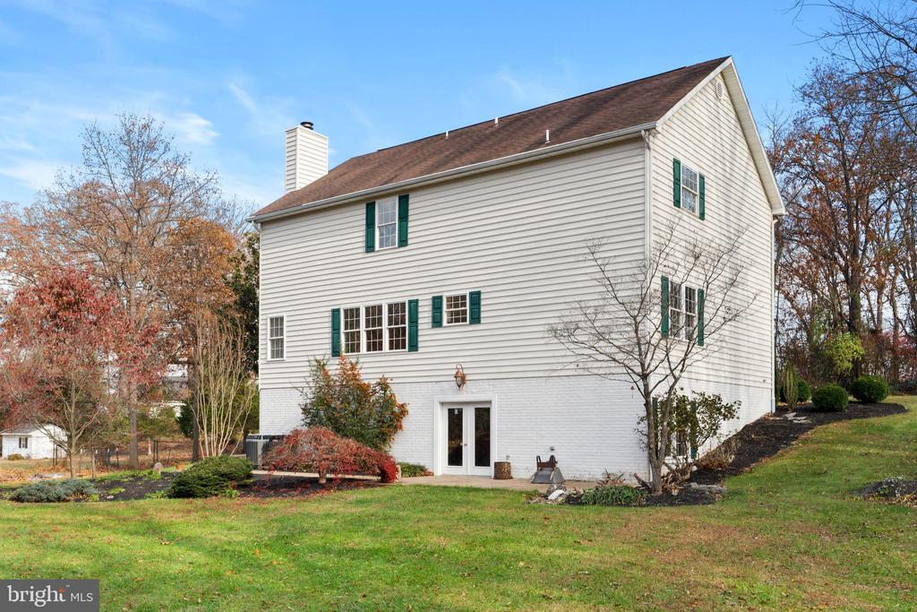 238 BEAUTIFUL COURT