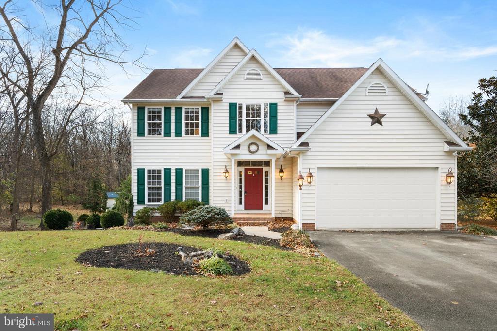 238 BEAUTIFUL COURT