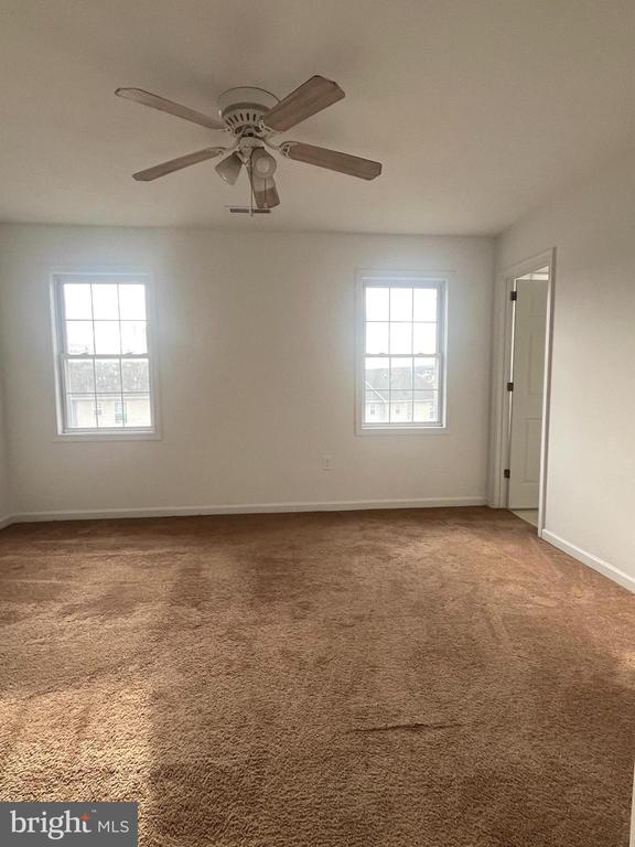 17 ELECTRA COURT