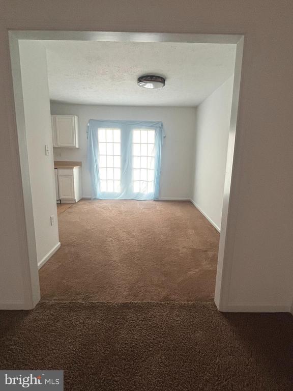 17 ELECTRA COURT
