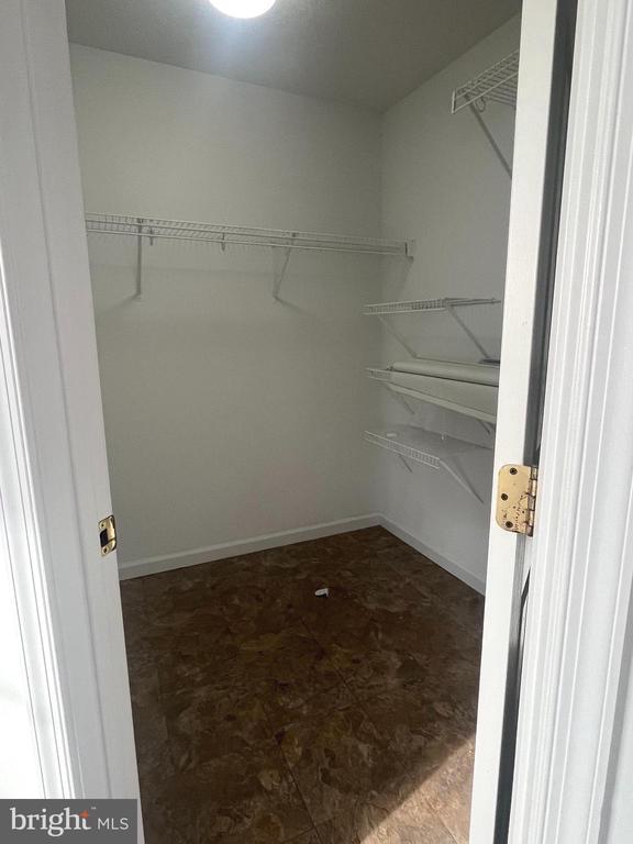 17 ELECTRA COURT