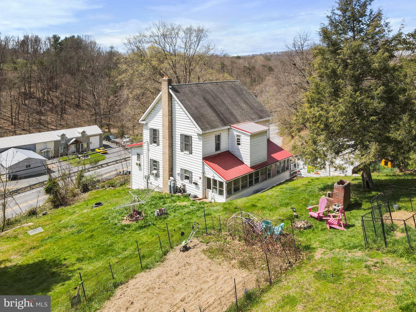 845 Martinsburg Rd