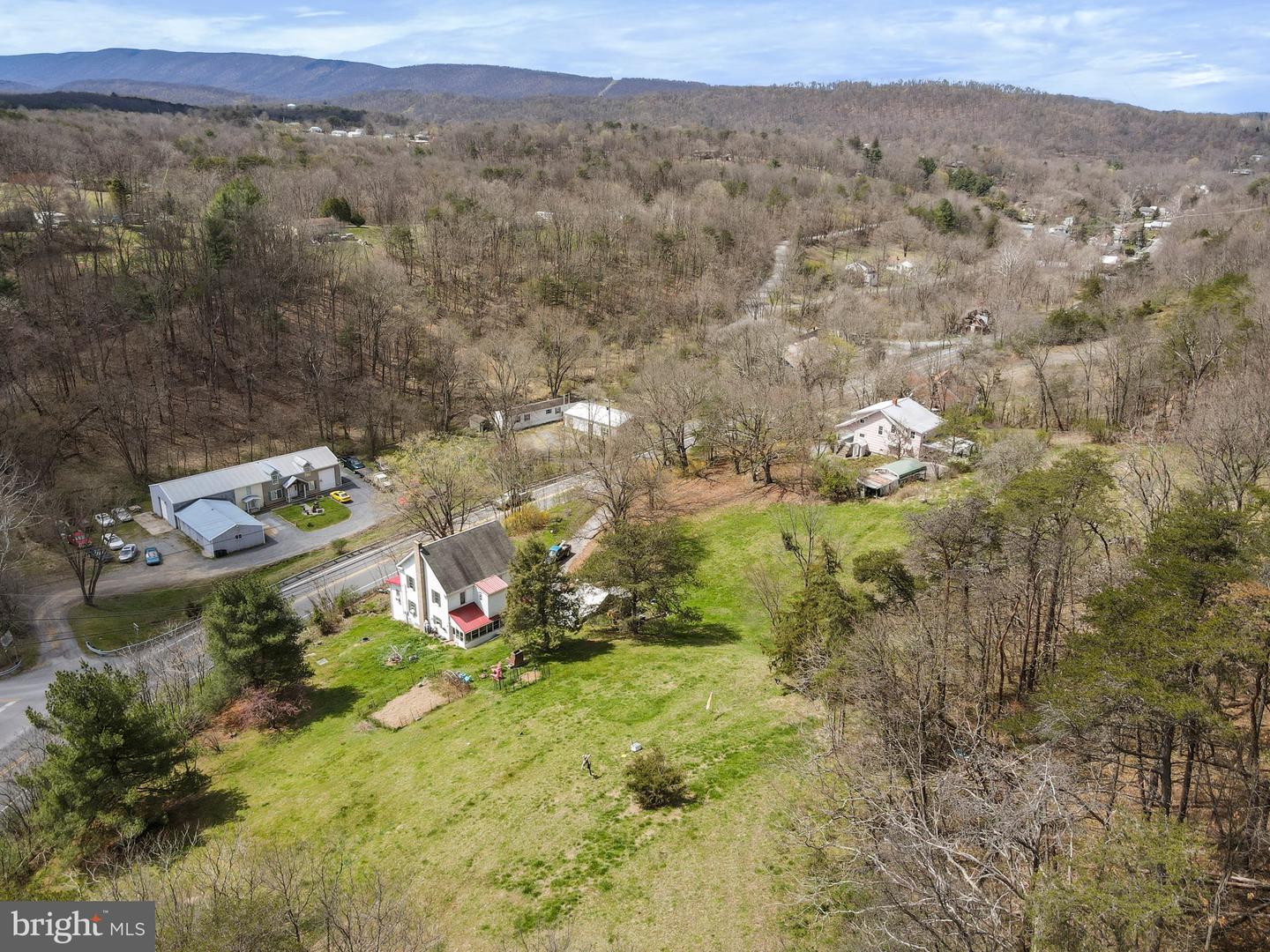 845 Martinsburg Rd