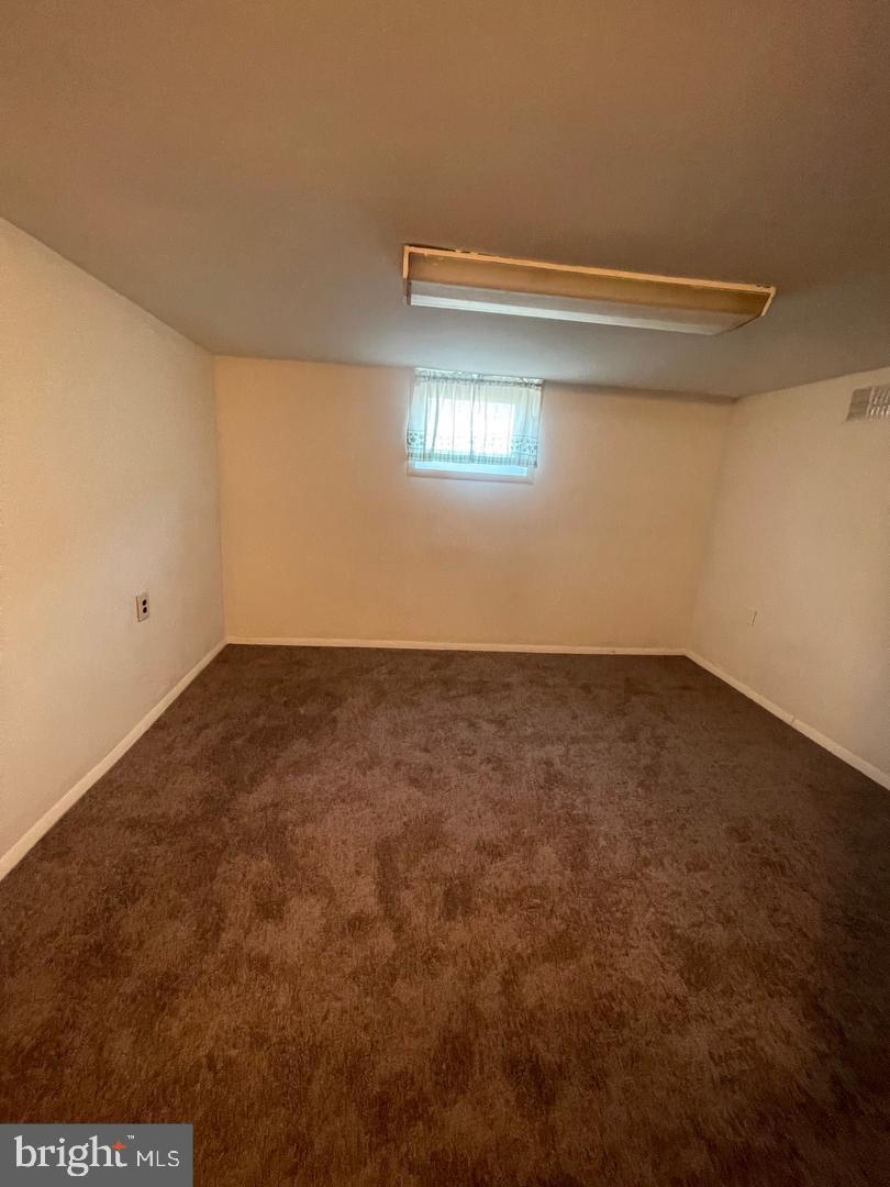 3040 Fairview Dr