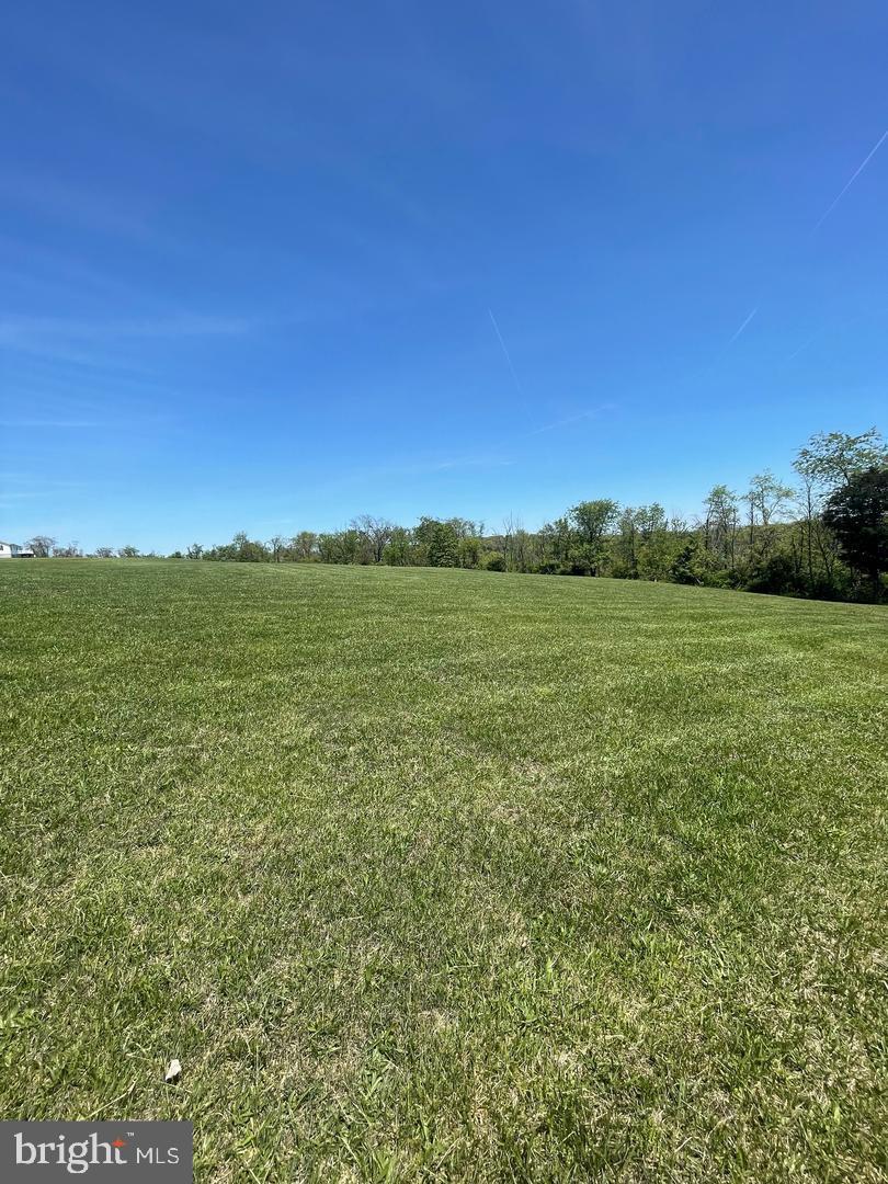 3040 Fairview Dr