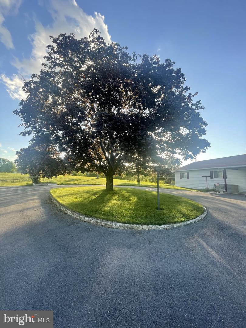 3040 Fairview Dr