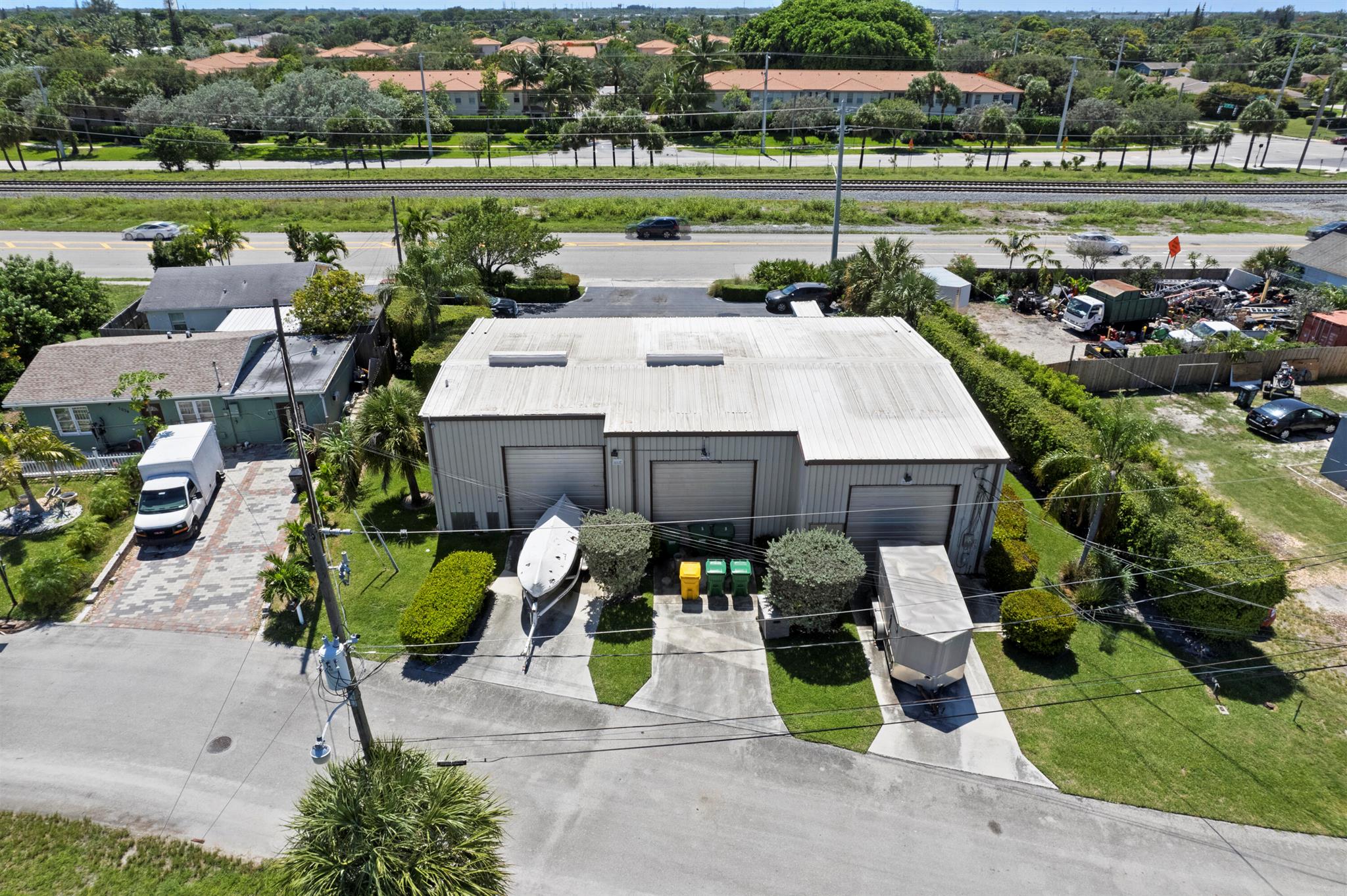 1025 S Dixie Highway