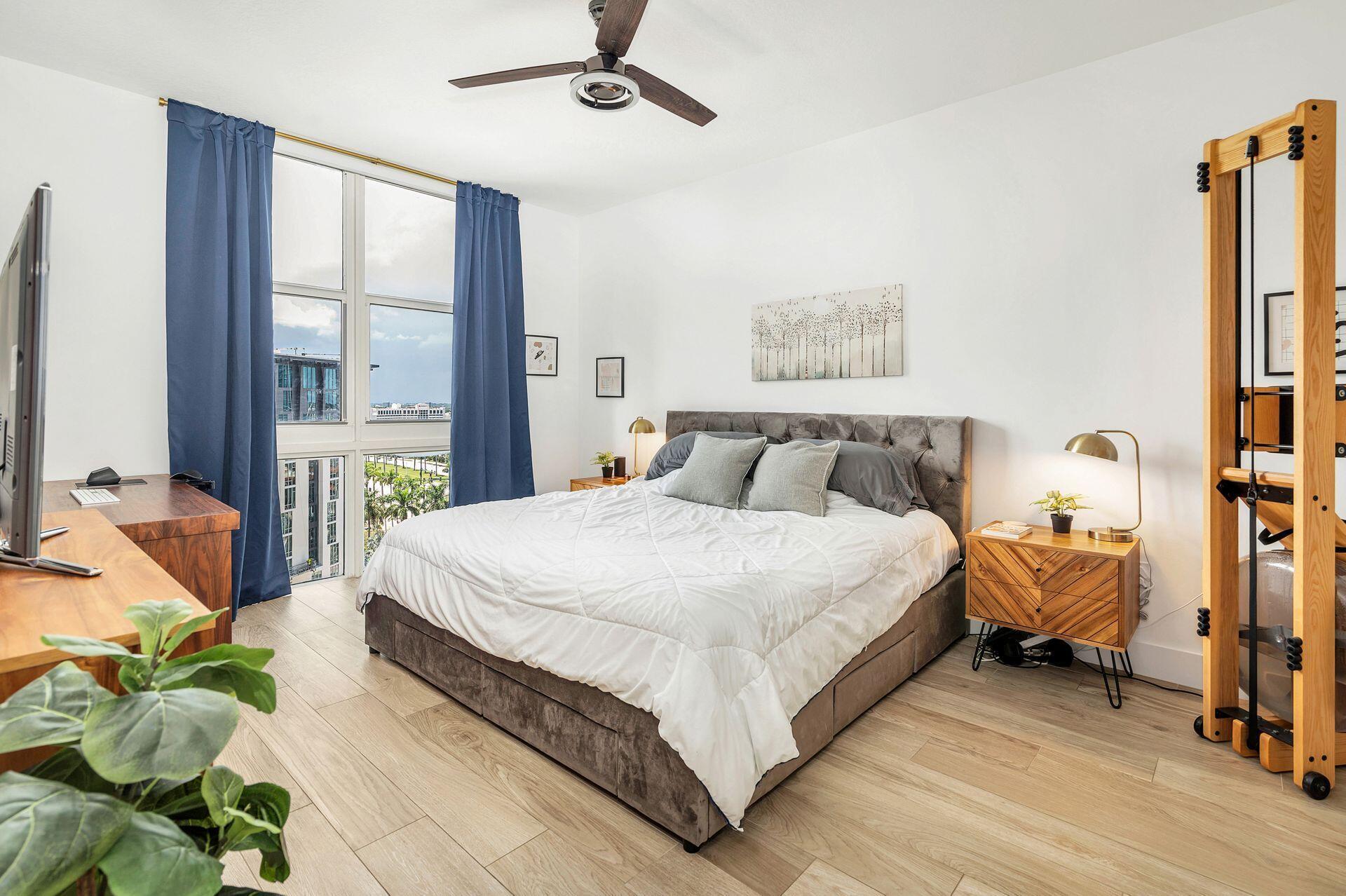 550 Okeechobee Boulevard 1212