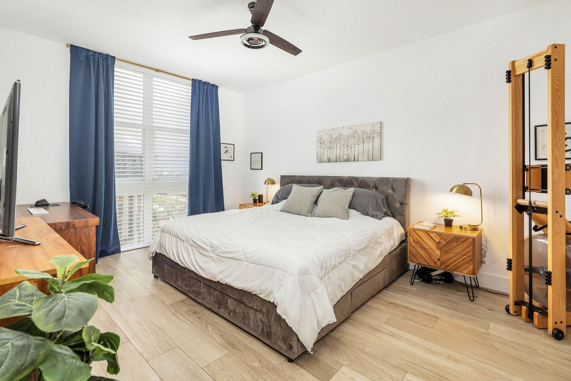 550 Okeechobee Boulevard 1212