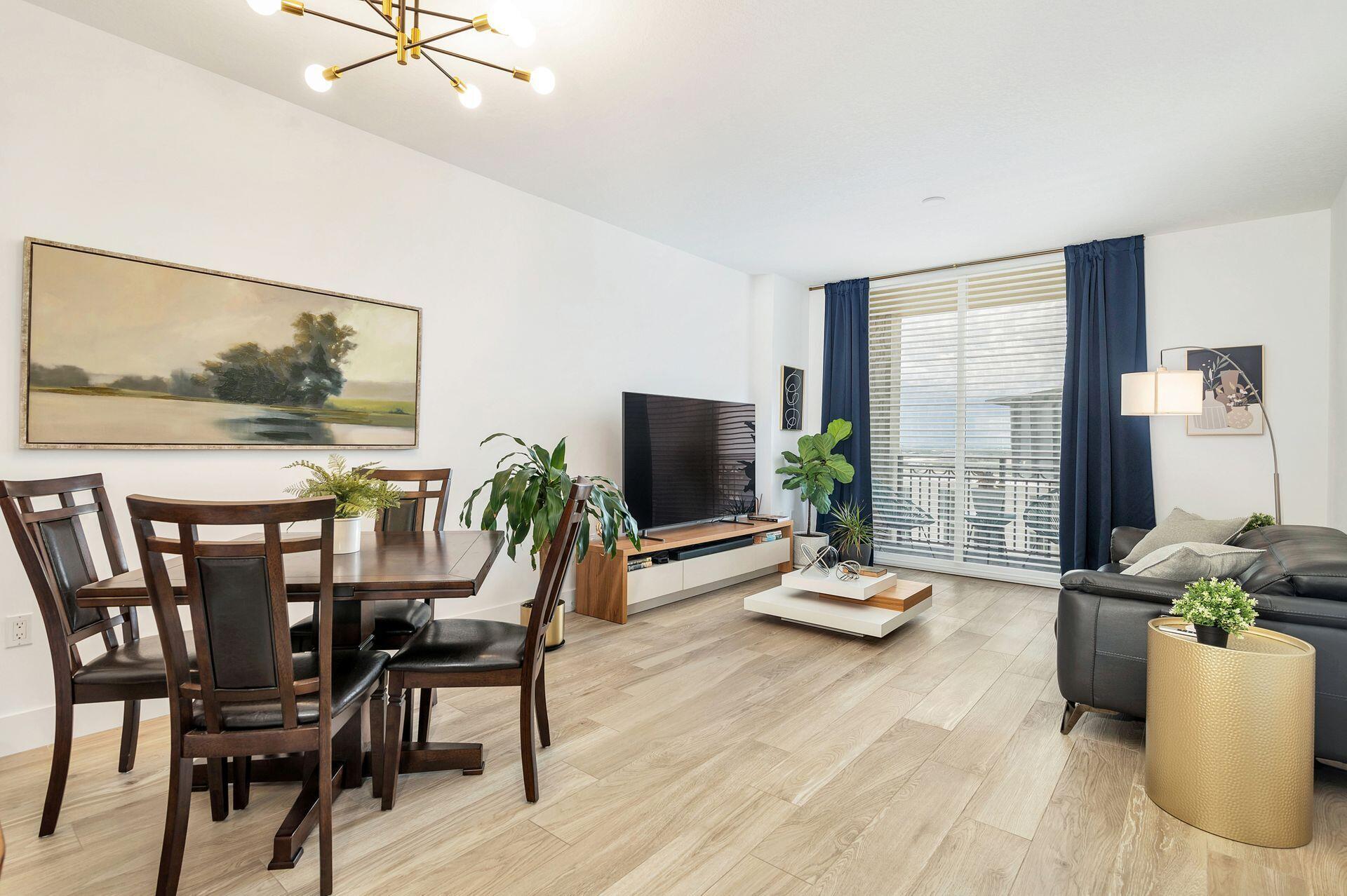 550 Okeechobee Boulevard 1212