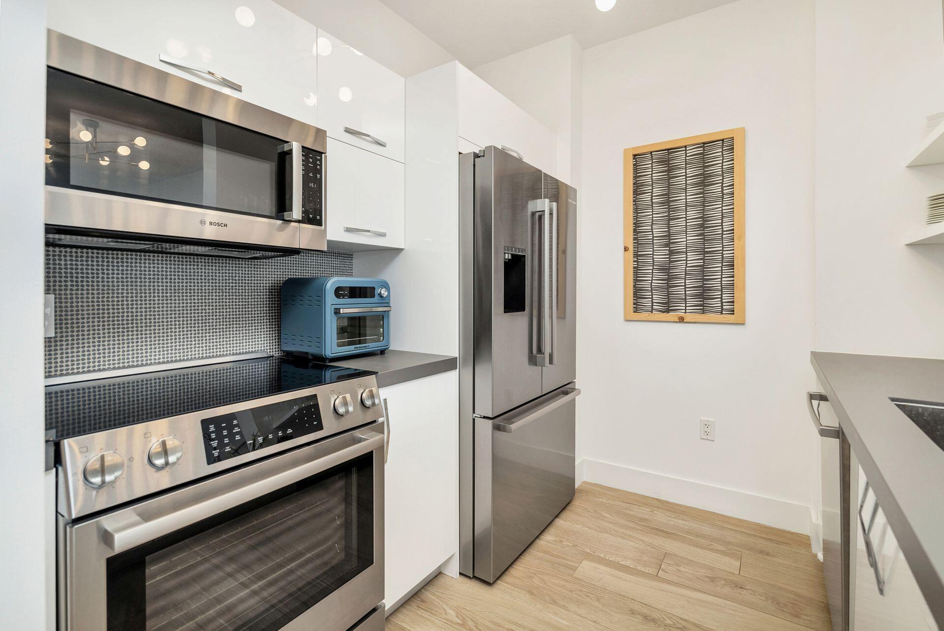 550 Okeechobee Boulevard 1212
