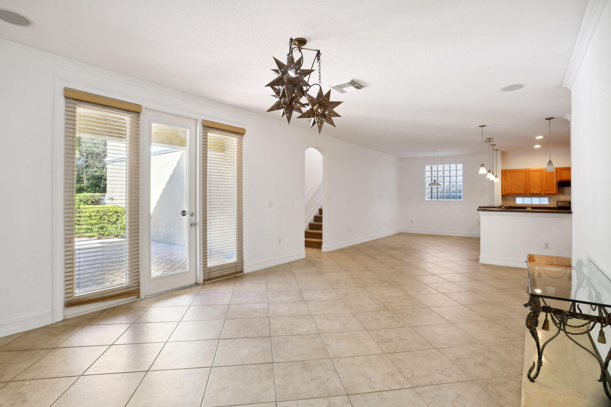 1466 W Bexley Park Drive