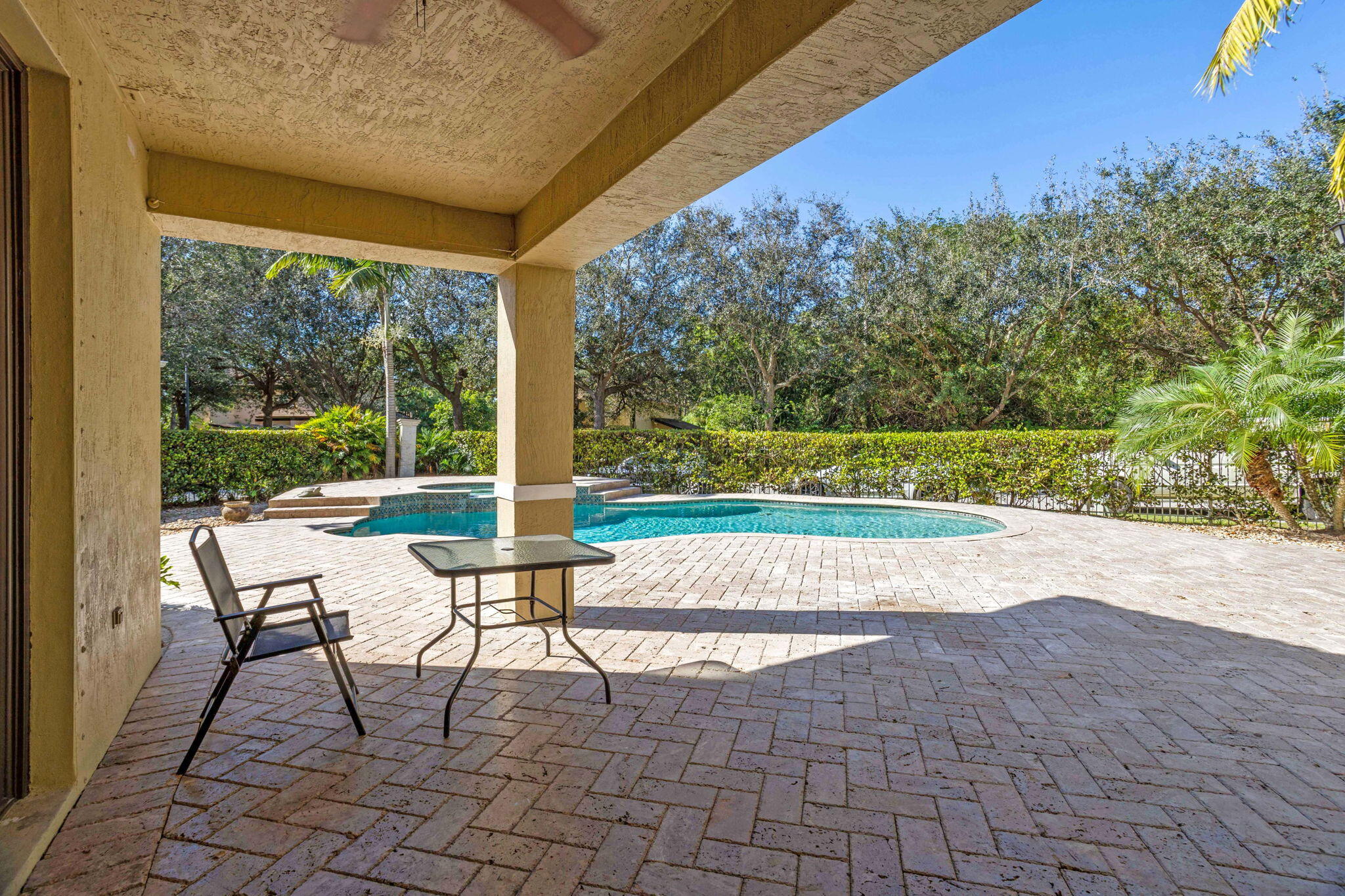 1466 W Bexley Park Drive