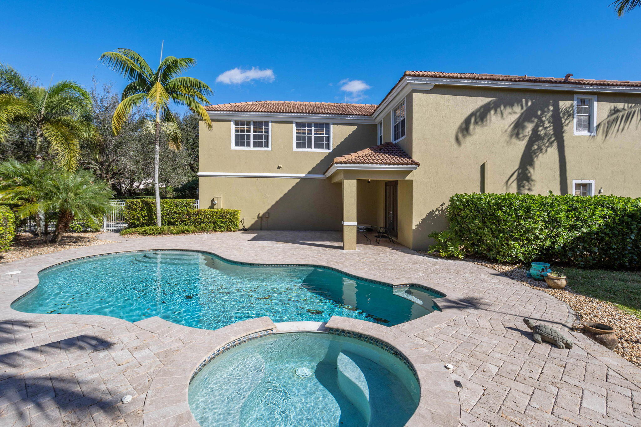 1466 W Bexley Park Drive