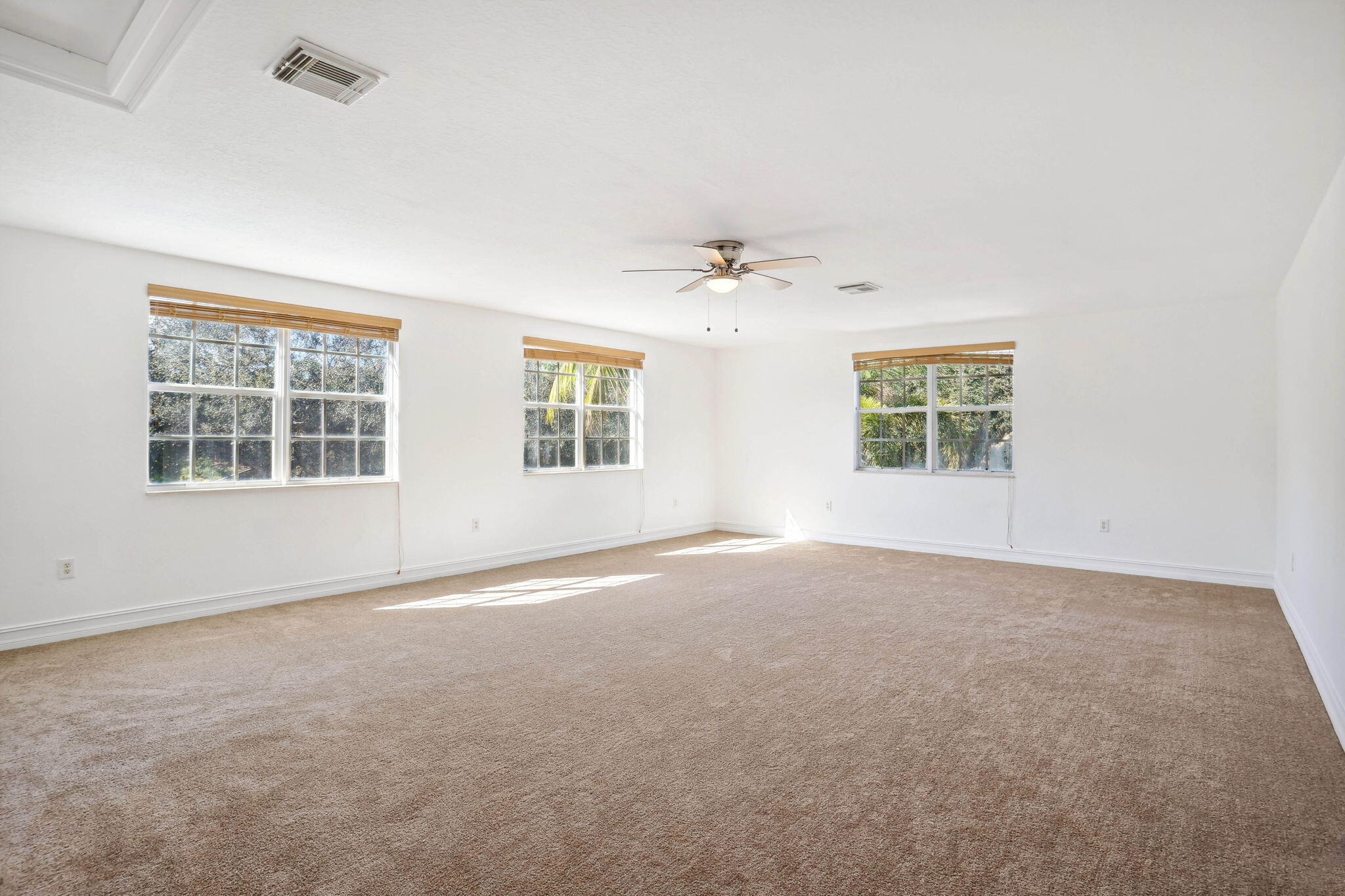 1466 W Bexley Park Drive