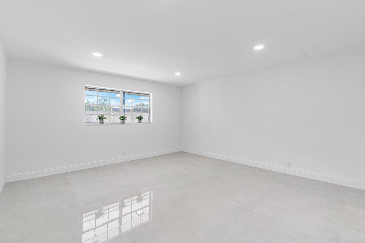 3001 W Linton Boulevard 208c