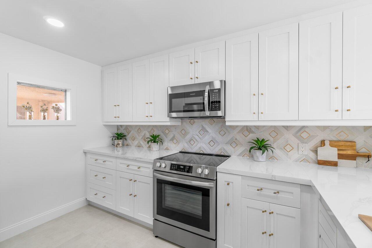 3001 W Linton Boulevard 208c