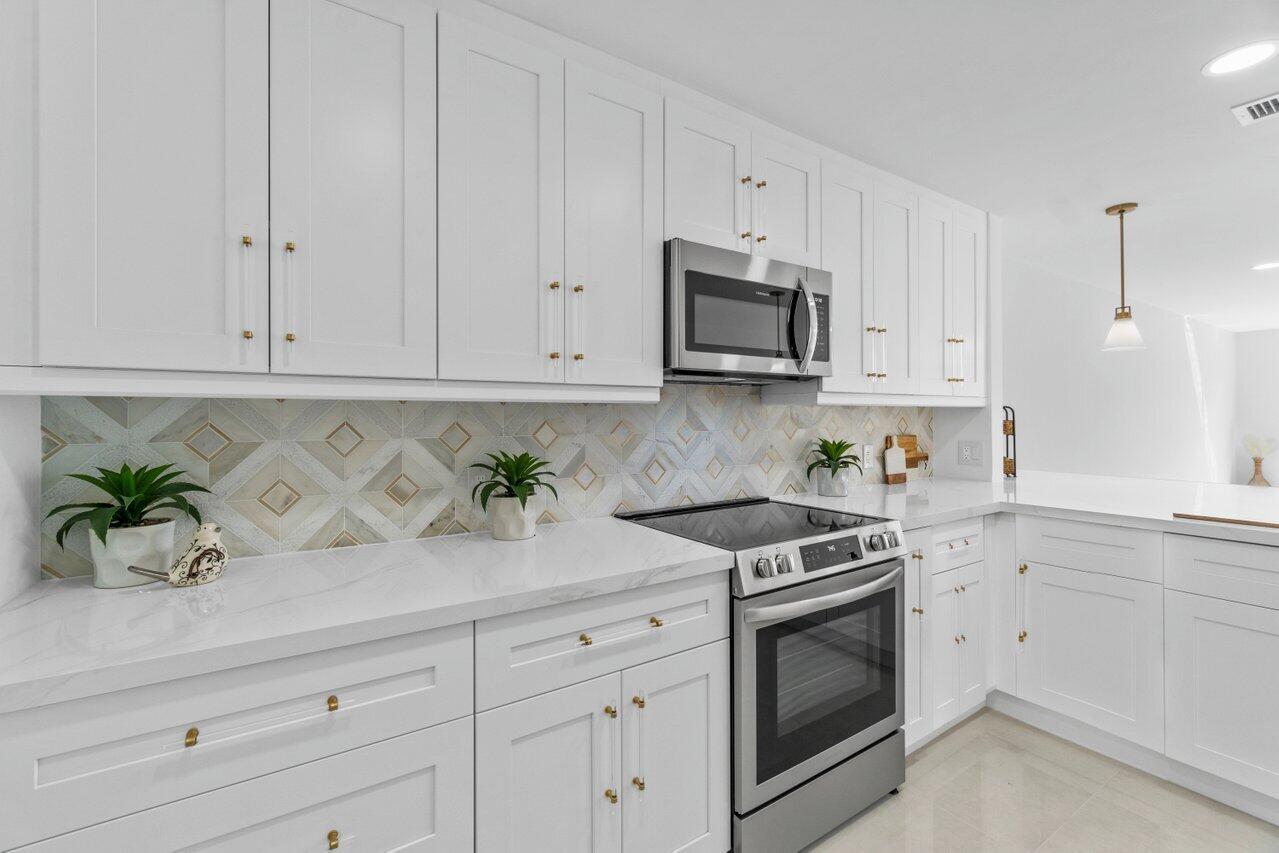 3001 W Linton Boulevard 208c