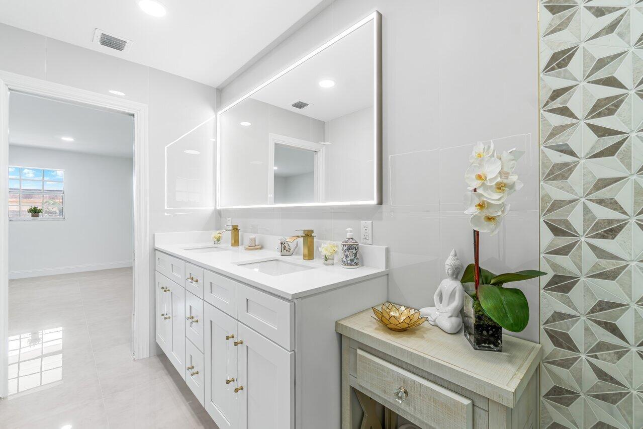 3001 W Linton Boulevard 208c