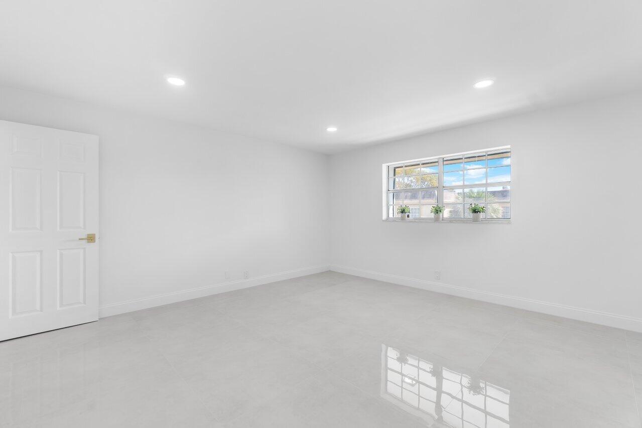 3001 W Linton Boulevard 208c