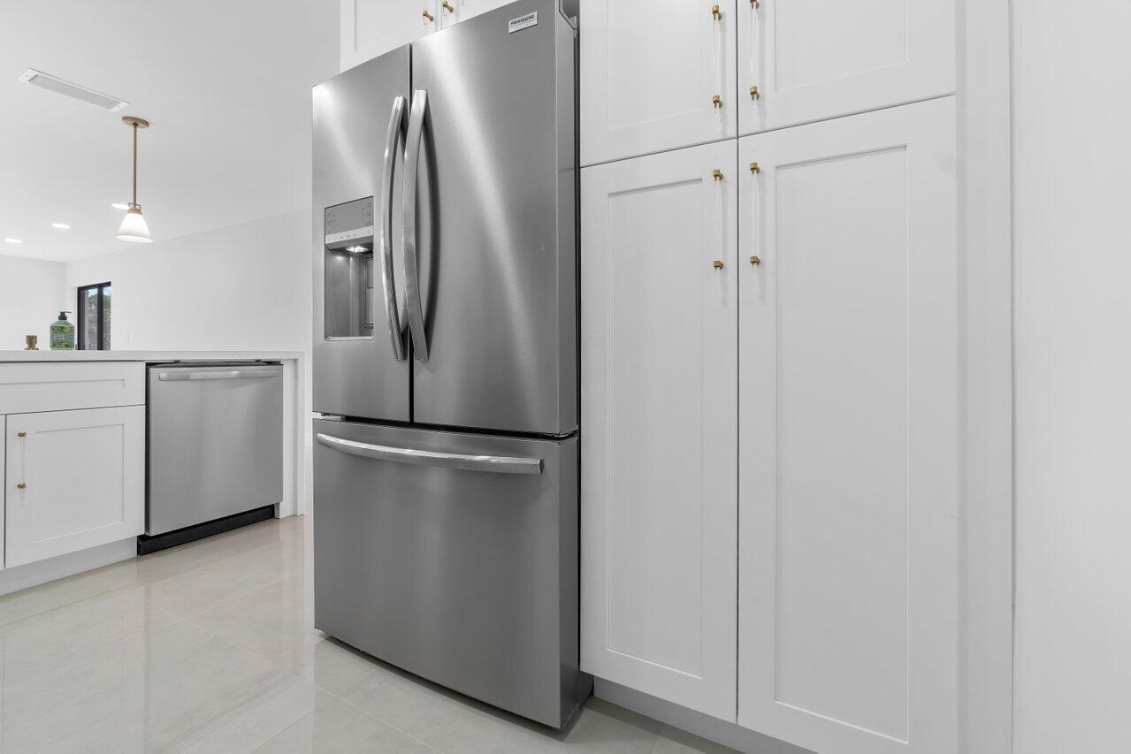 3001 W Linton Boulevard 208c