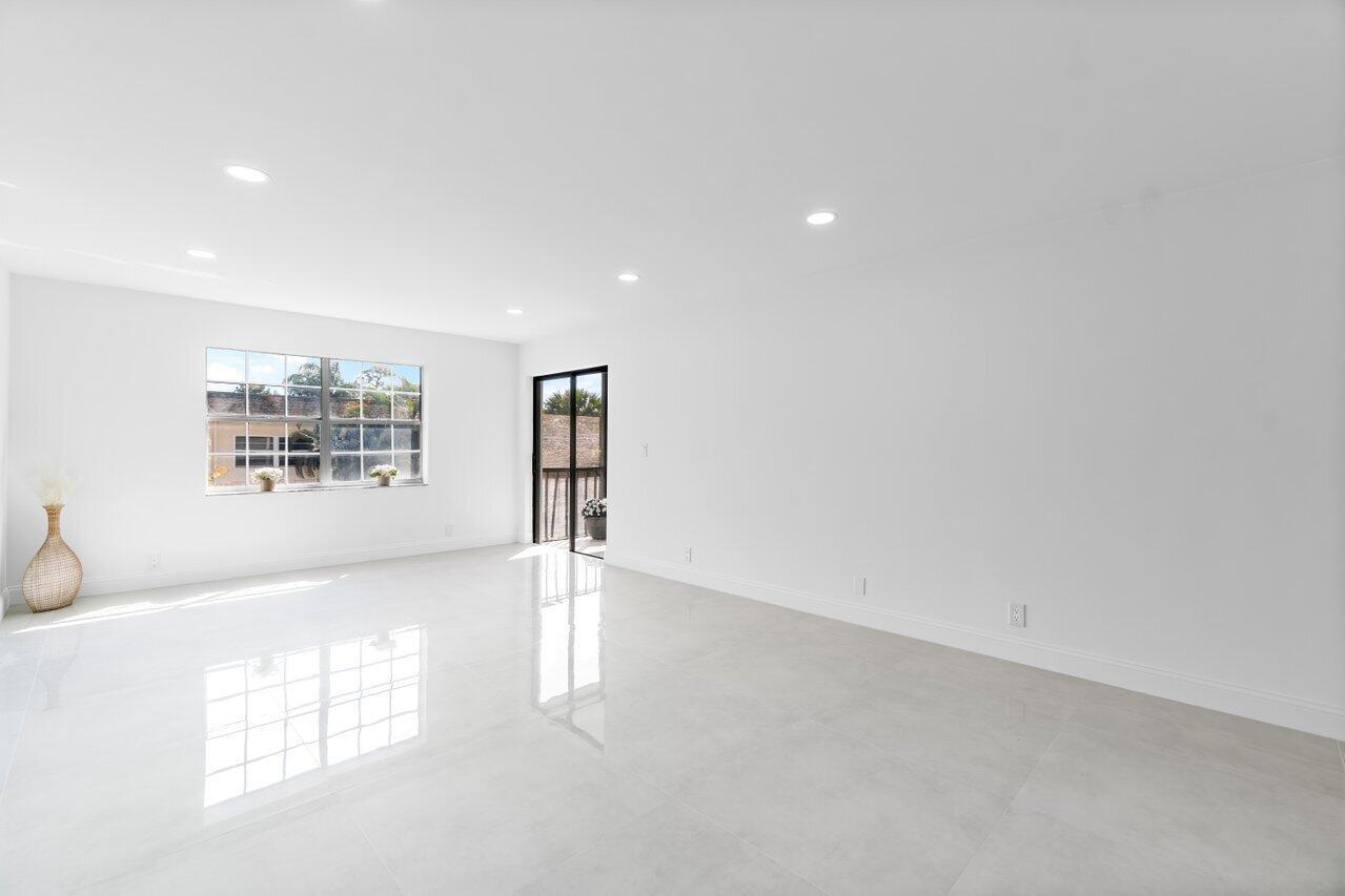 3001 W Linton Boulevard 208c