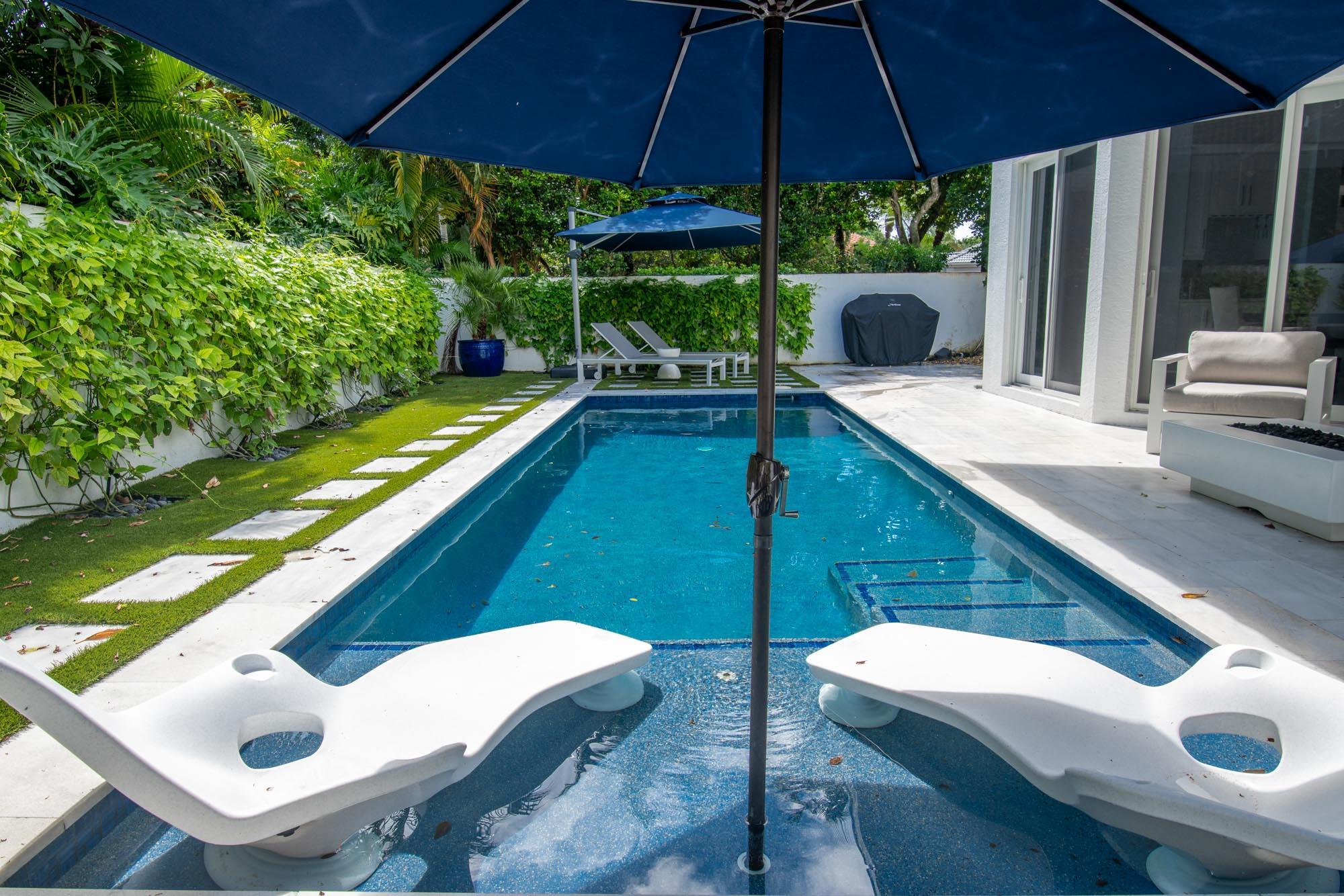 200 Coral Cay Terrace