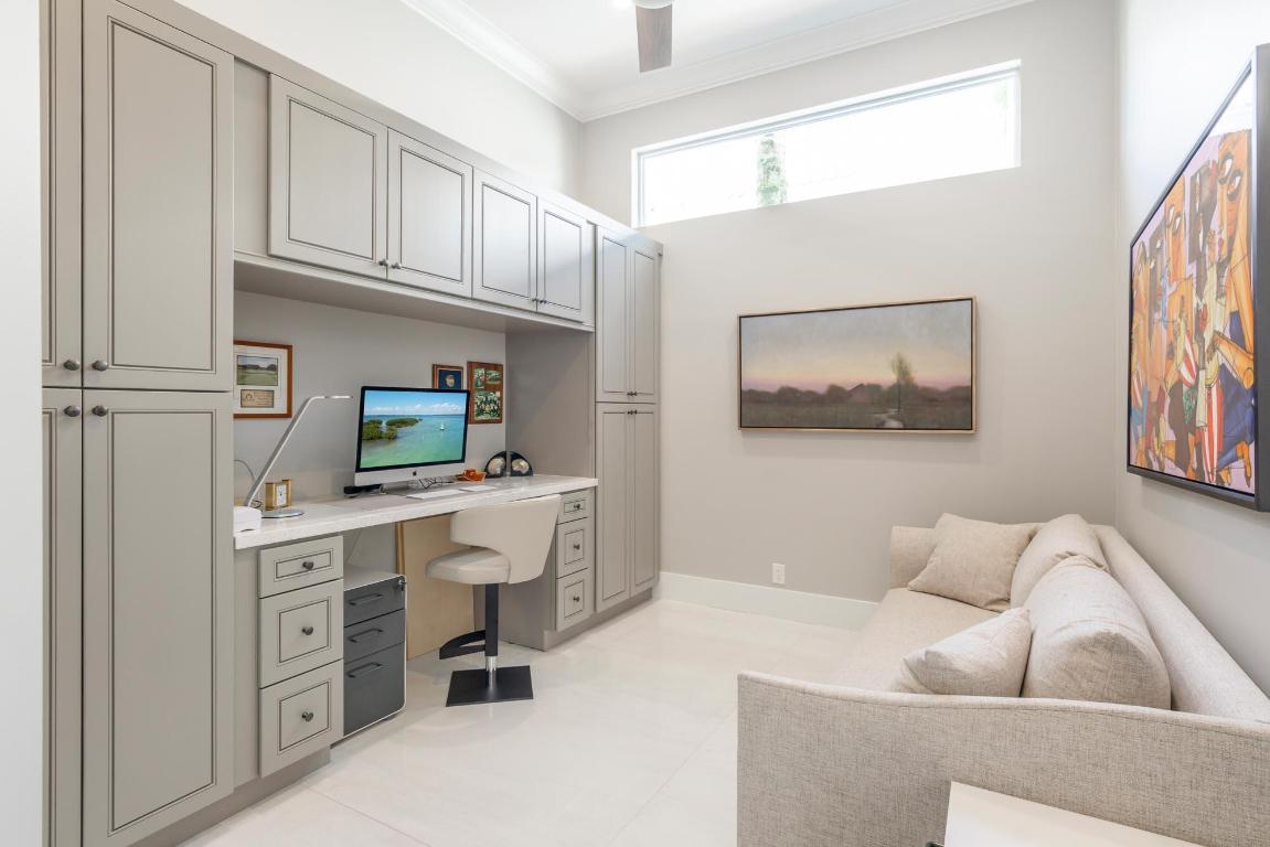 200 Coral Cay Terrace