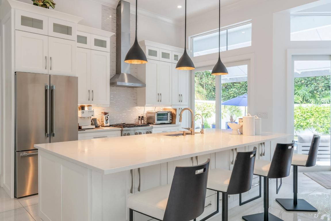 200 Coral Cay Terrace