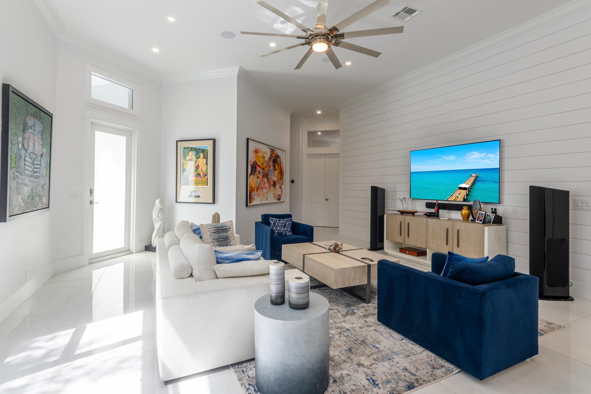 200 Coral Cay Terrace