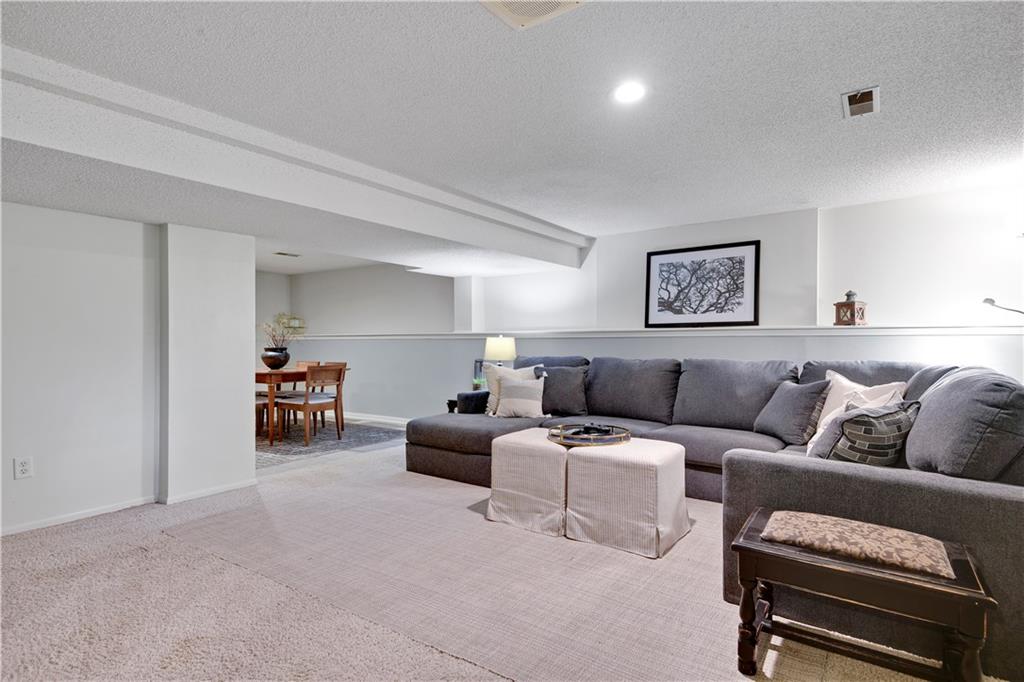 11951 Harrison Drive