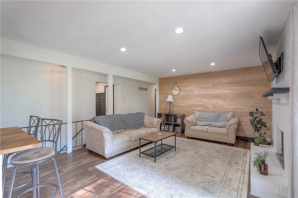 1108 NW Canterbury Road