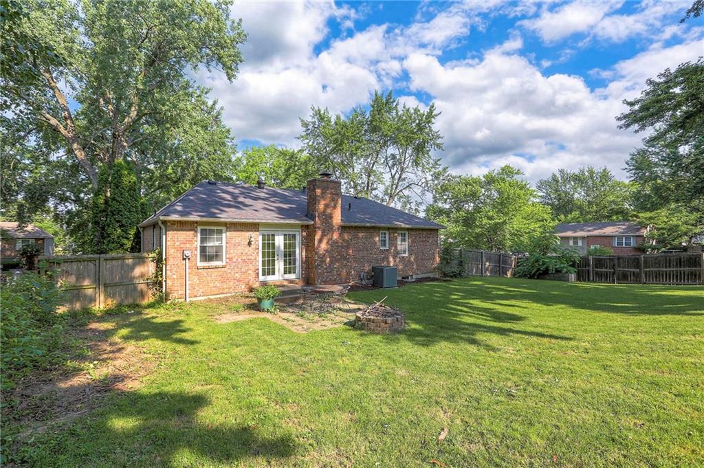 1108 NW Canterbury Road