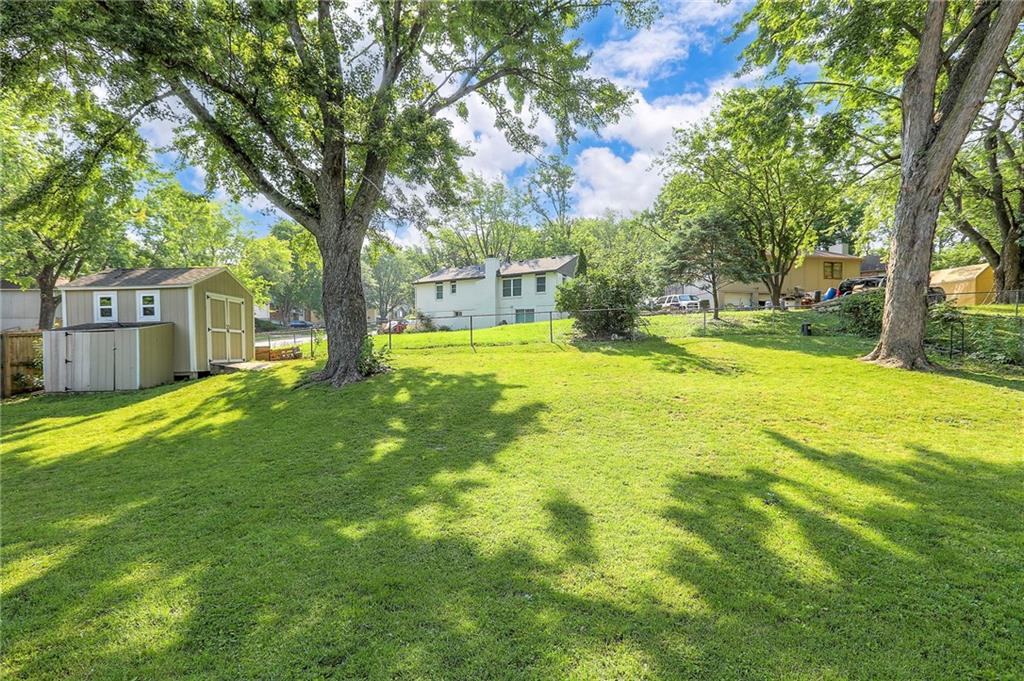 1108 NW Canterbury Road