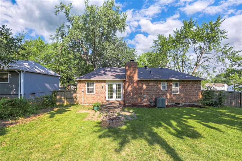 1108 NW Canterbury Road