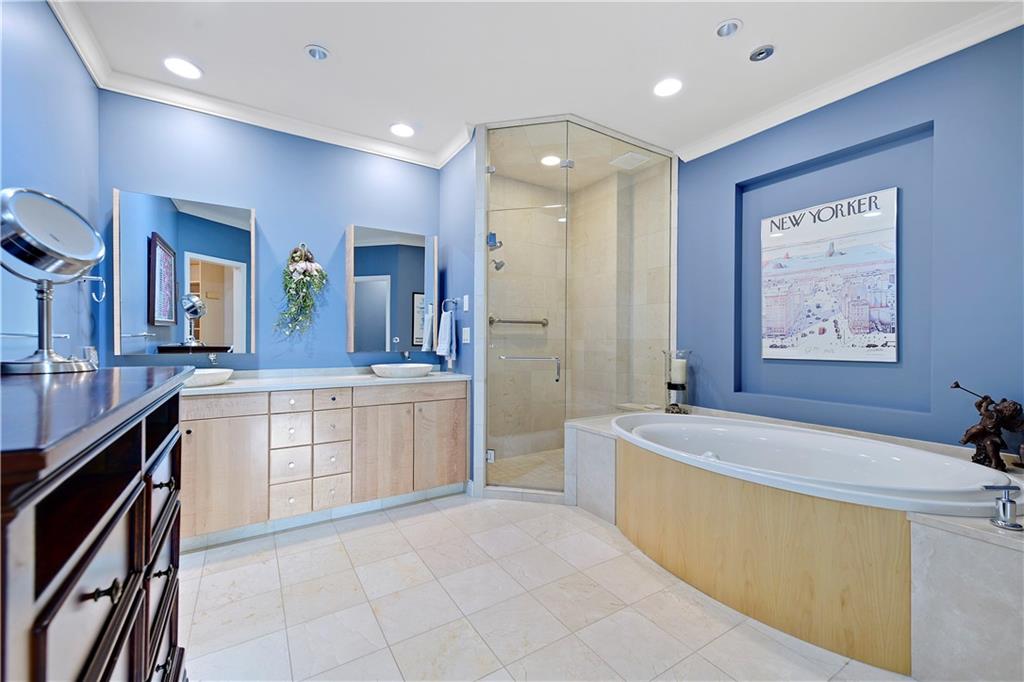 411 W 46th Terrace Unit: 202