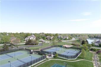 5817 W 147th Place