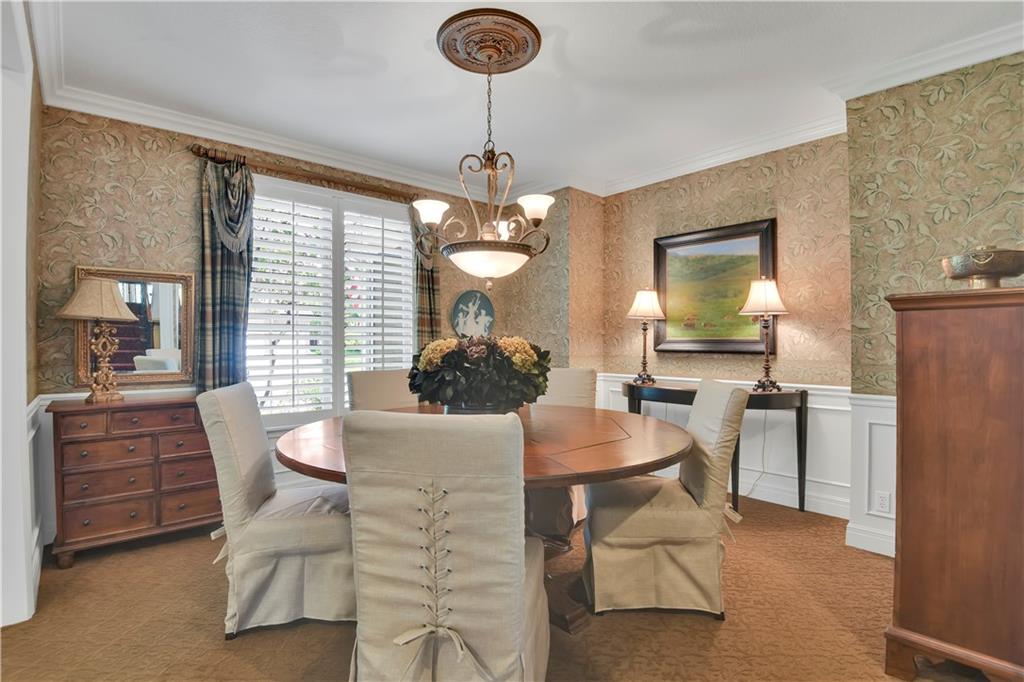 5817 W 147th Place