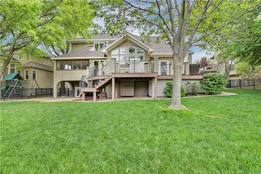 5817 W 147th Place