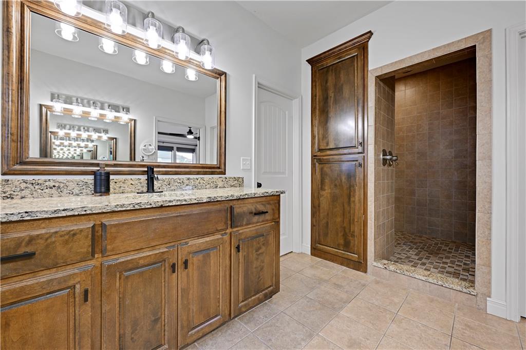 10939 S Carbondale Street