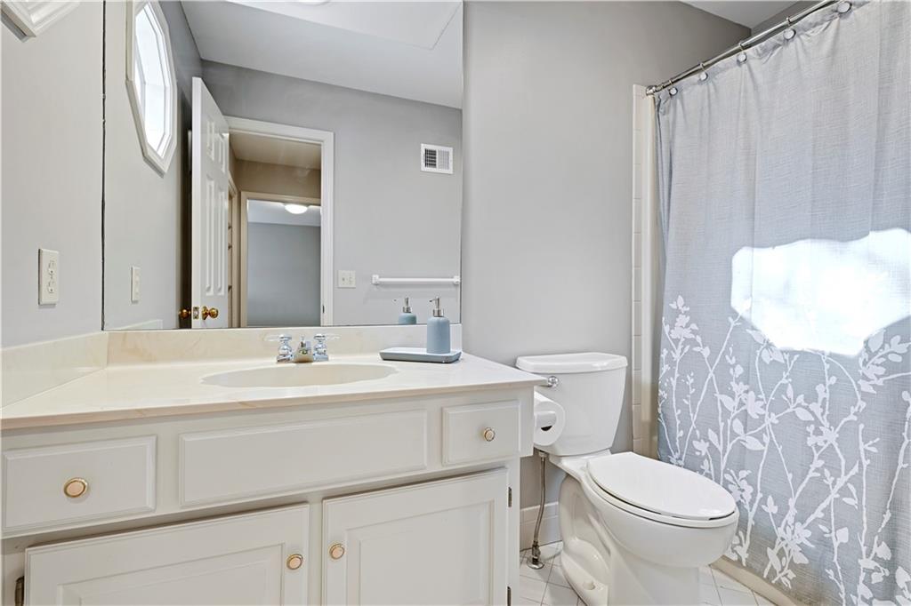 12758 Bluejacket Street