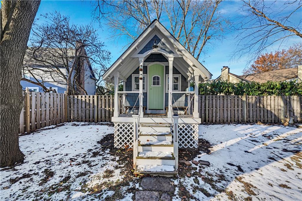 12758 Bluejacket Street