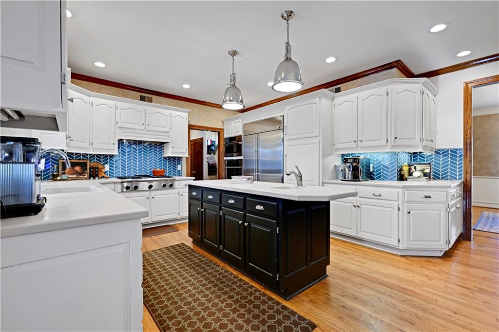 12758 Bluejacket Street