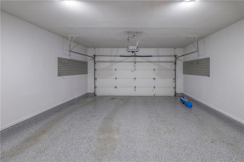 14825 Robinson Street