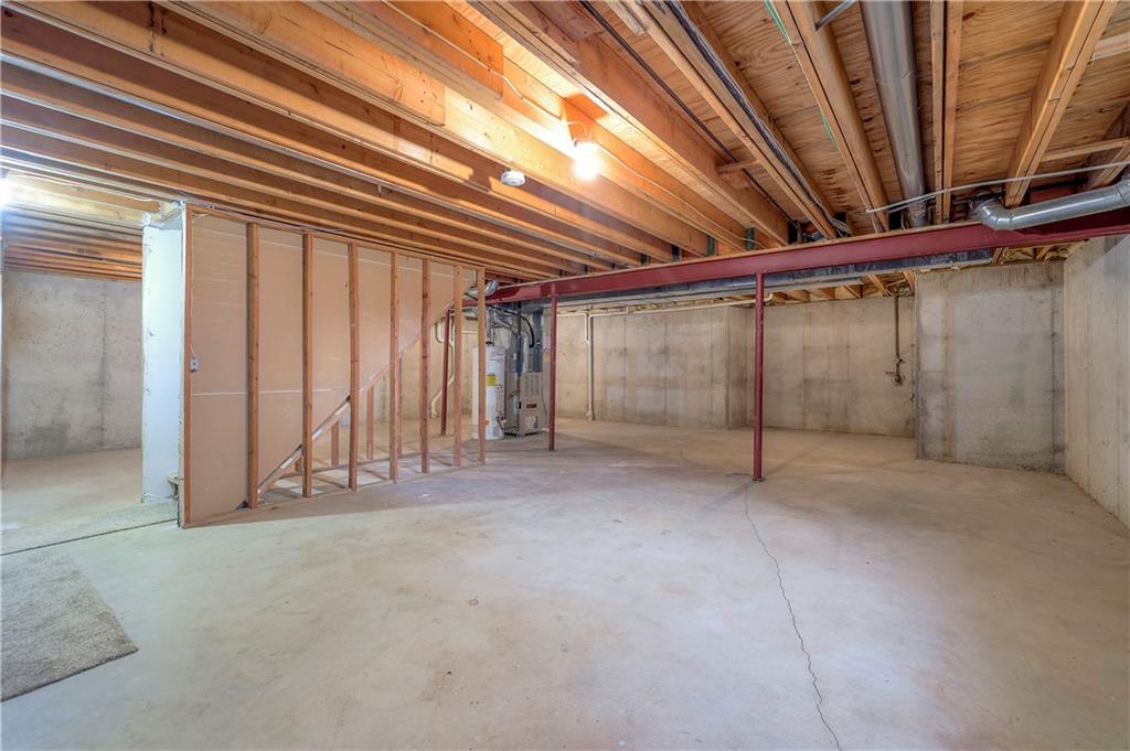 14825 Robinson Street